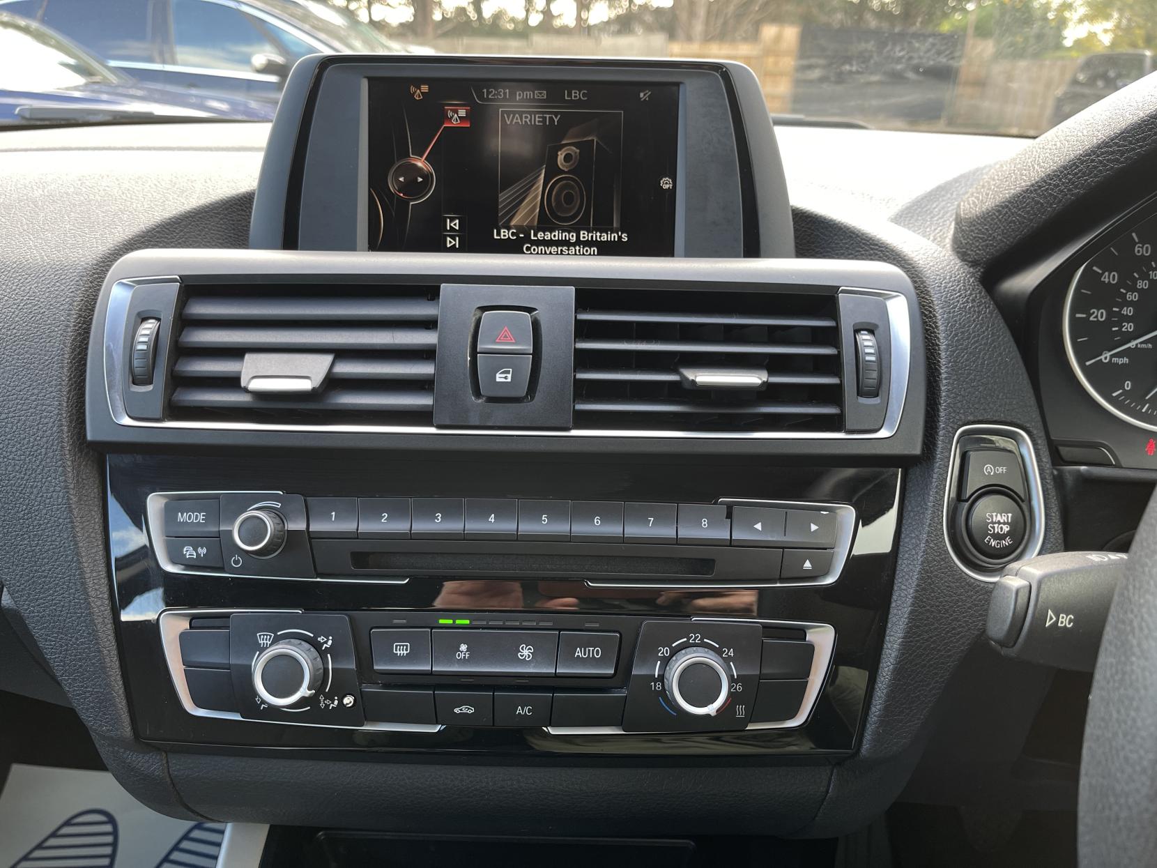 BMW 1 Series 1.6 118i SE Hatchback 3dr Petrol Manual Euro 6 (s/s) (136 ps)