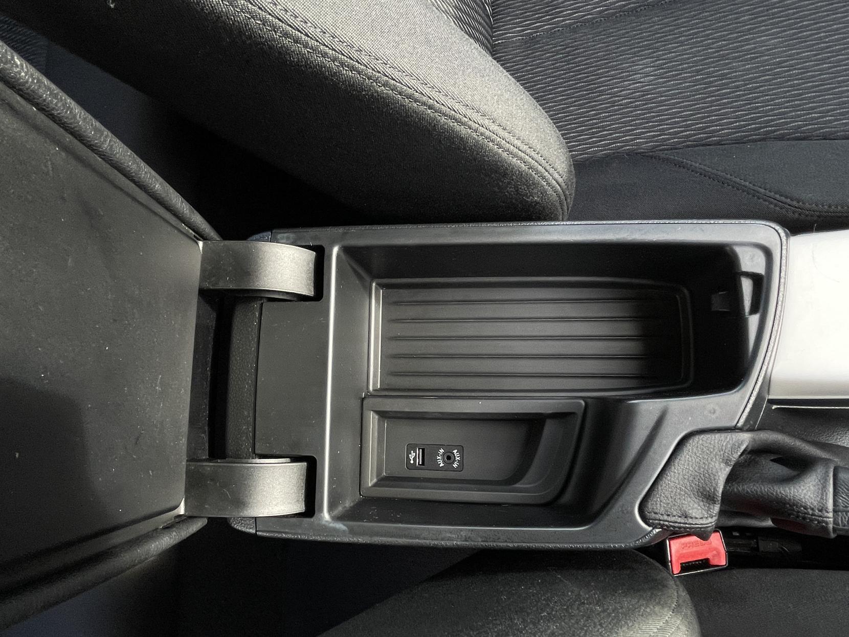 BMW 1 Series 1.6 118i SE Hatchback 3dr Petrol Manual Euro 6 (s/s) (136 ps)