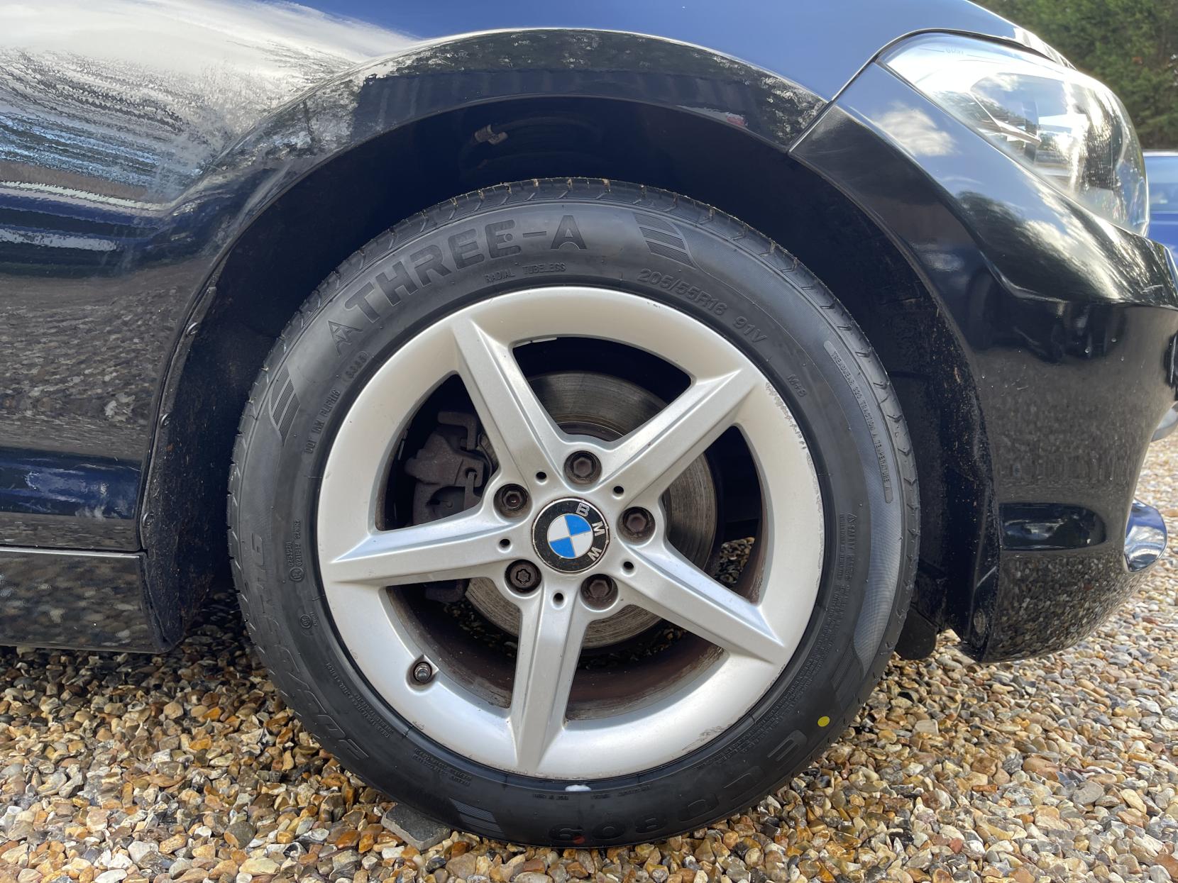 BMW 1 Series 1.6 118i SE Hatchback 3dr Petrol Manual Euro 6 (s/s) (136 ps)