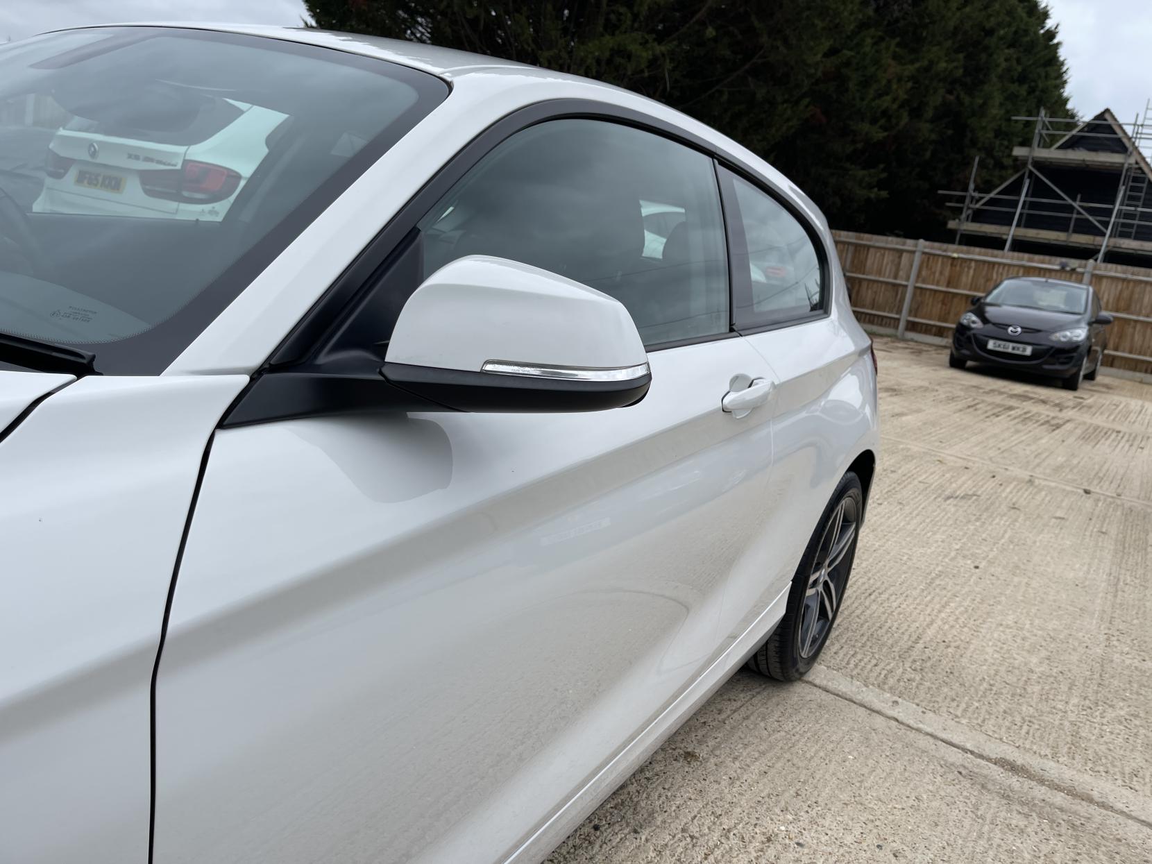 BMW 1 Series 1.5 118i Sport Hatchback 3dr Petrol Manual Euro 6 (s/s) (136 ps)