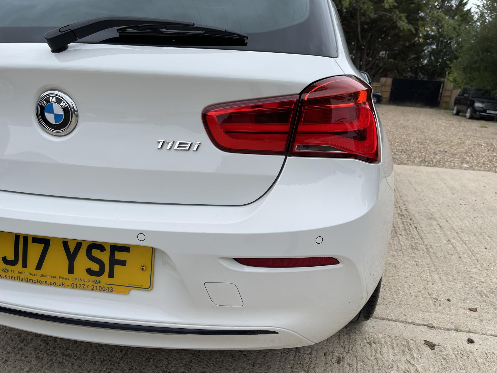 BMW 1 Series 1.5 118i Sport Hatchback 3dr Petrol Manual Euro 6 (s/s) (136 ps)