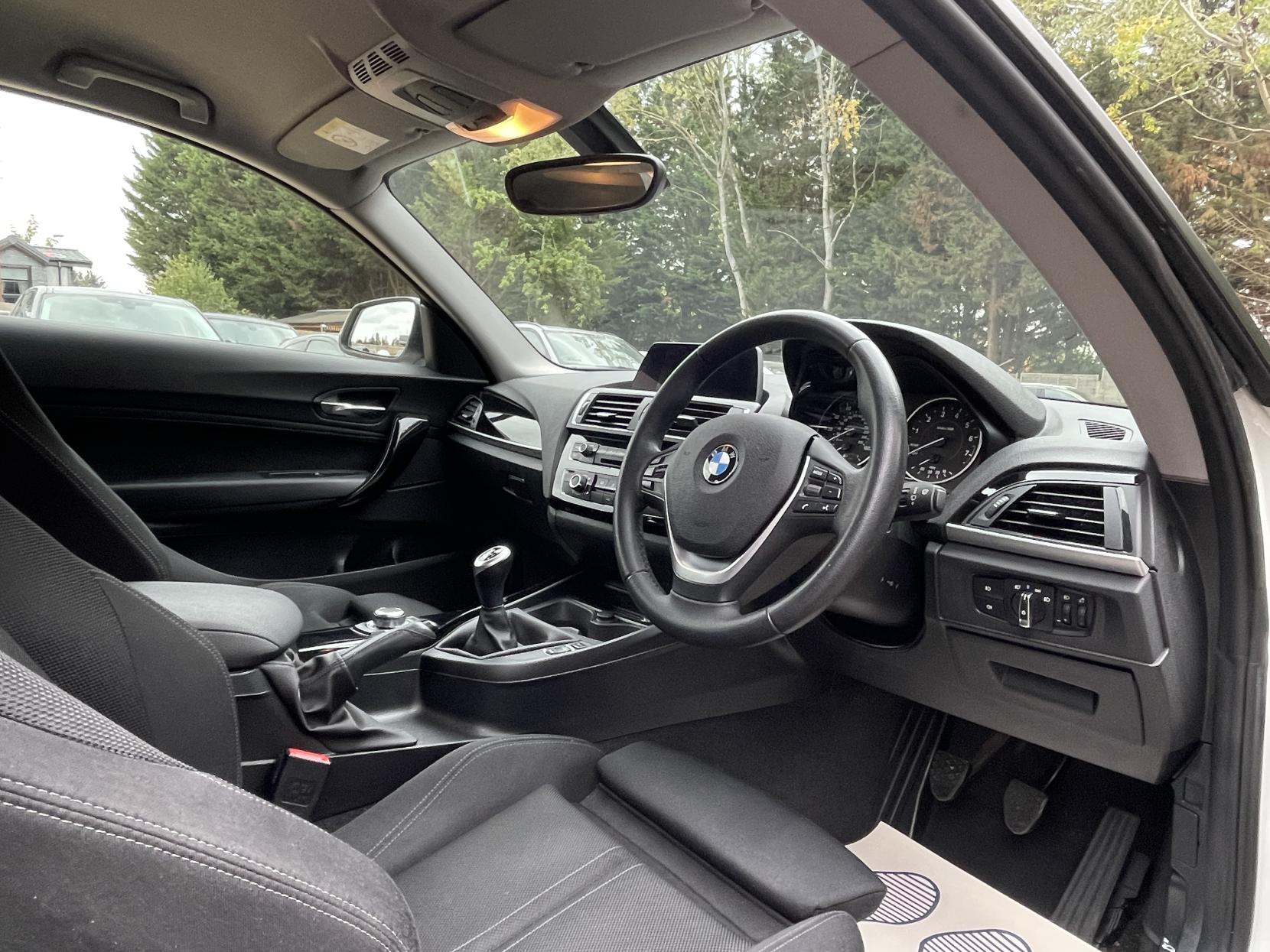 BMW 1 Series 1.5 118i Sport Hatchback 3dr Petrol Manual Euro 6 (s/s) (136 ps)