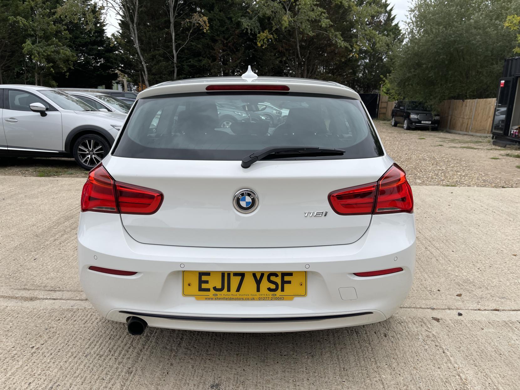 BMW 1 Series 1.5 118i Sport Hatchback 3dr Petrol Manual Euro 6 (s/s) (136 ps)