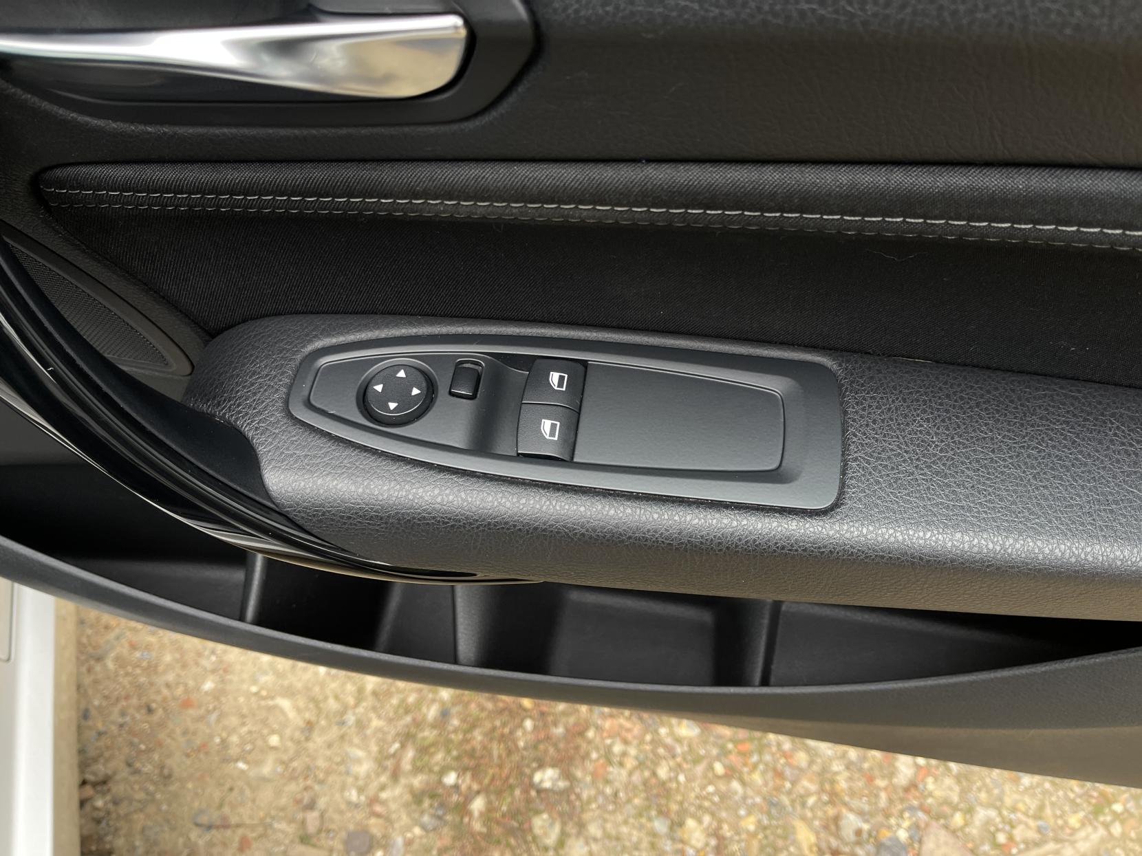 BMW 1 Series 1.5 118i Sport Hatchback 3dr Petrol Manual Euro 6 (s/s) (136 ps)