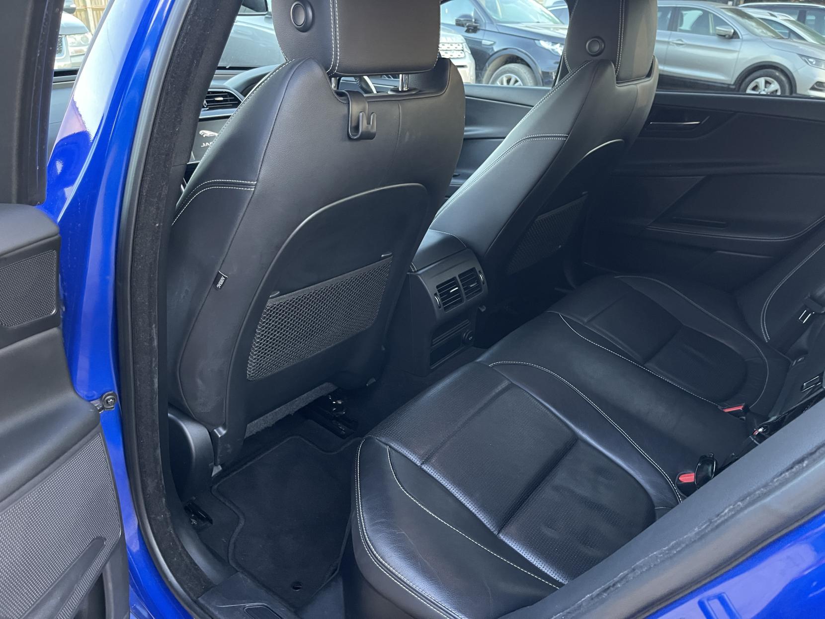 Jaguar XE 2.0d R-Sport Saloon 4dr Diesel Auto Euro 6 (s/s) (180 ps)