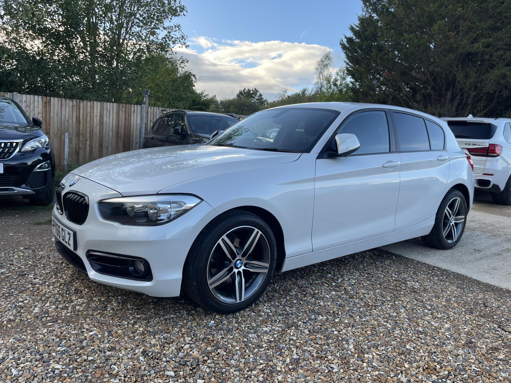 BMW 1 Series 1.5 118i Sport Hatchback 5dr Petrol Manual Euro 6 (s/s) (136 ps)