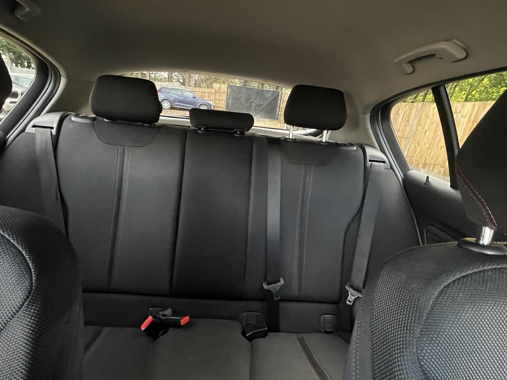 BMW 1 Series 1.5 118i Sport Hatchback 5dr Petrol Manual Euro 6 (s/s) (136 ps)