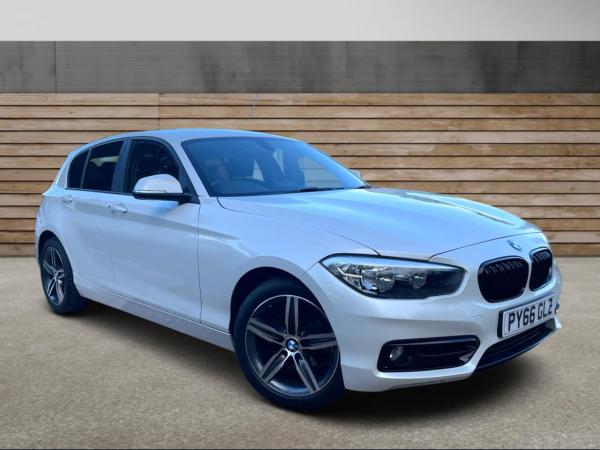 BMW 1 Series 1.5 118i Sport Hatchback 5dr Petrol Manual Euro 6 (s/s) (136 ps)