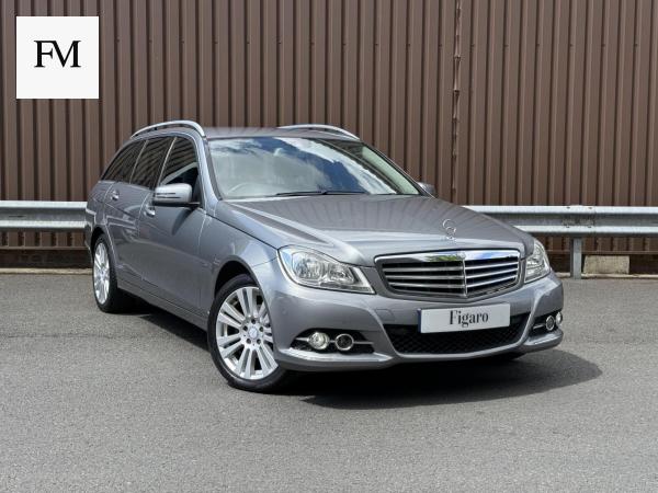 2011 C CLASS 7,995 2011 58,600 MILES PETROL AUTOMATIC... photo