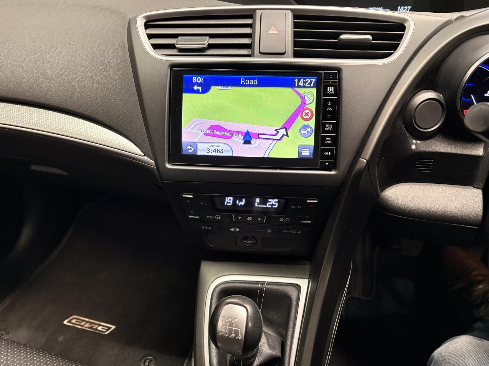 Vehicle Image 19