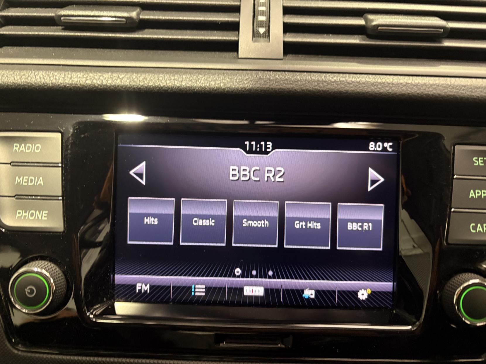 Vehicle Image 22