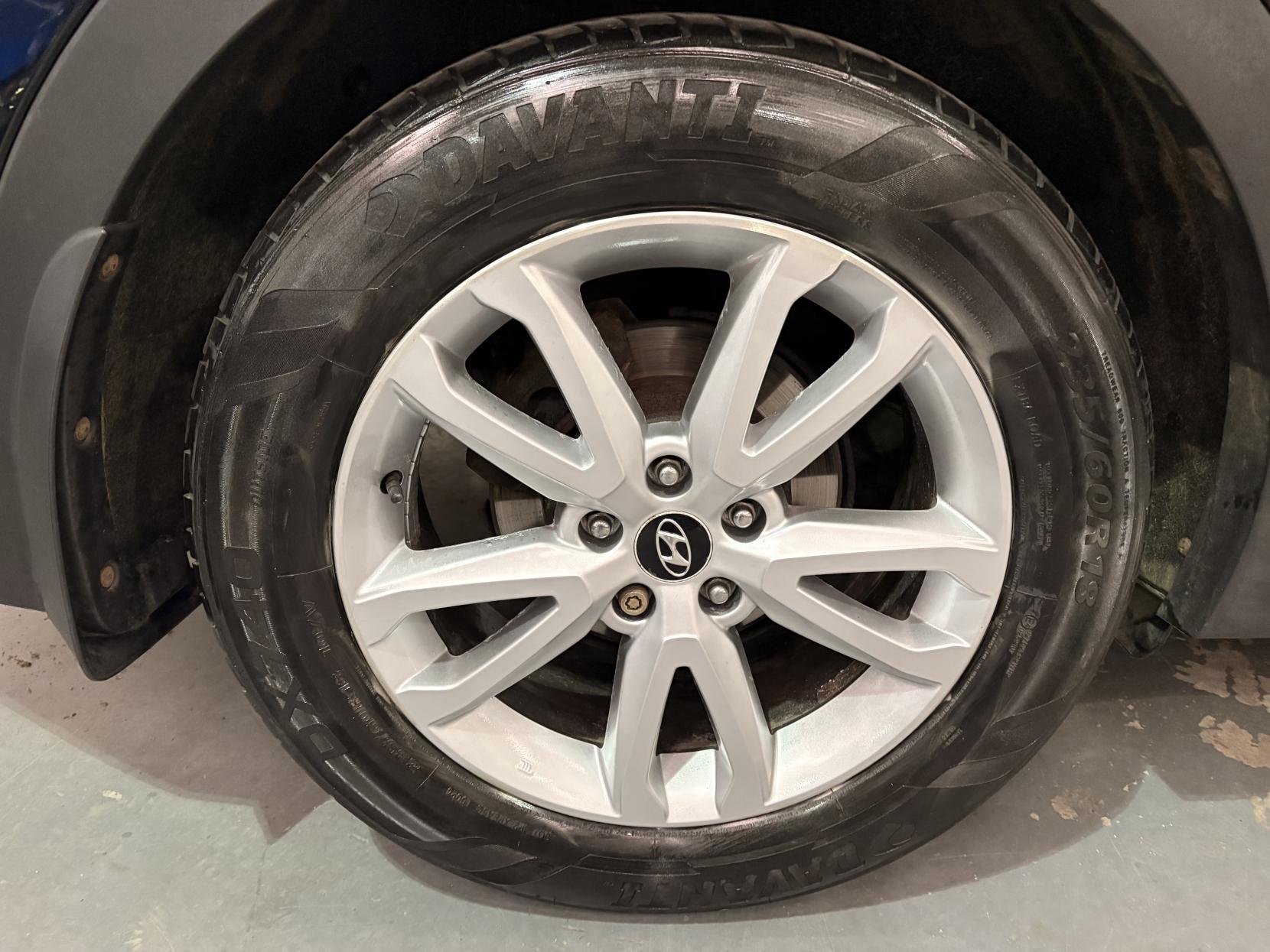 Vehicle Image 20