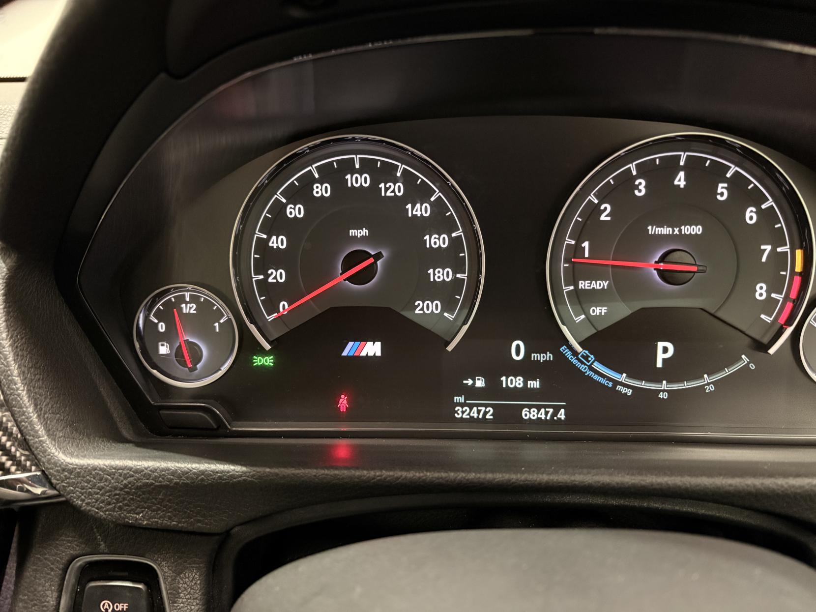 Vehicle Image 22