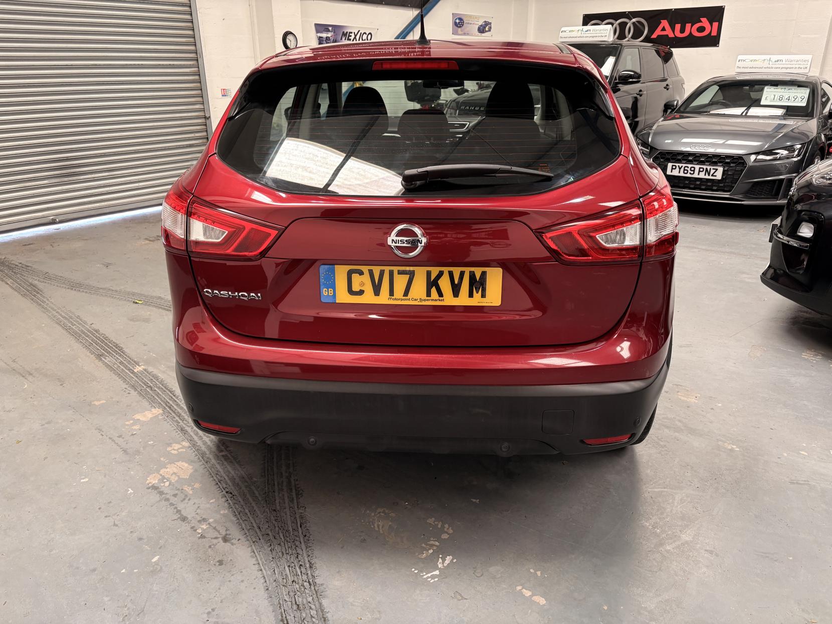 Vehicle Image 8