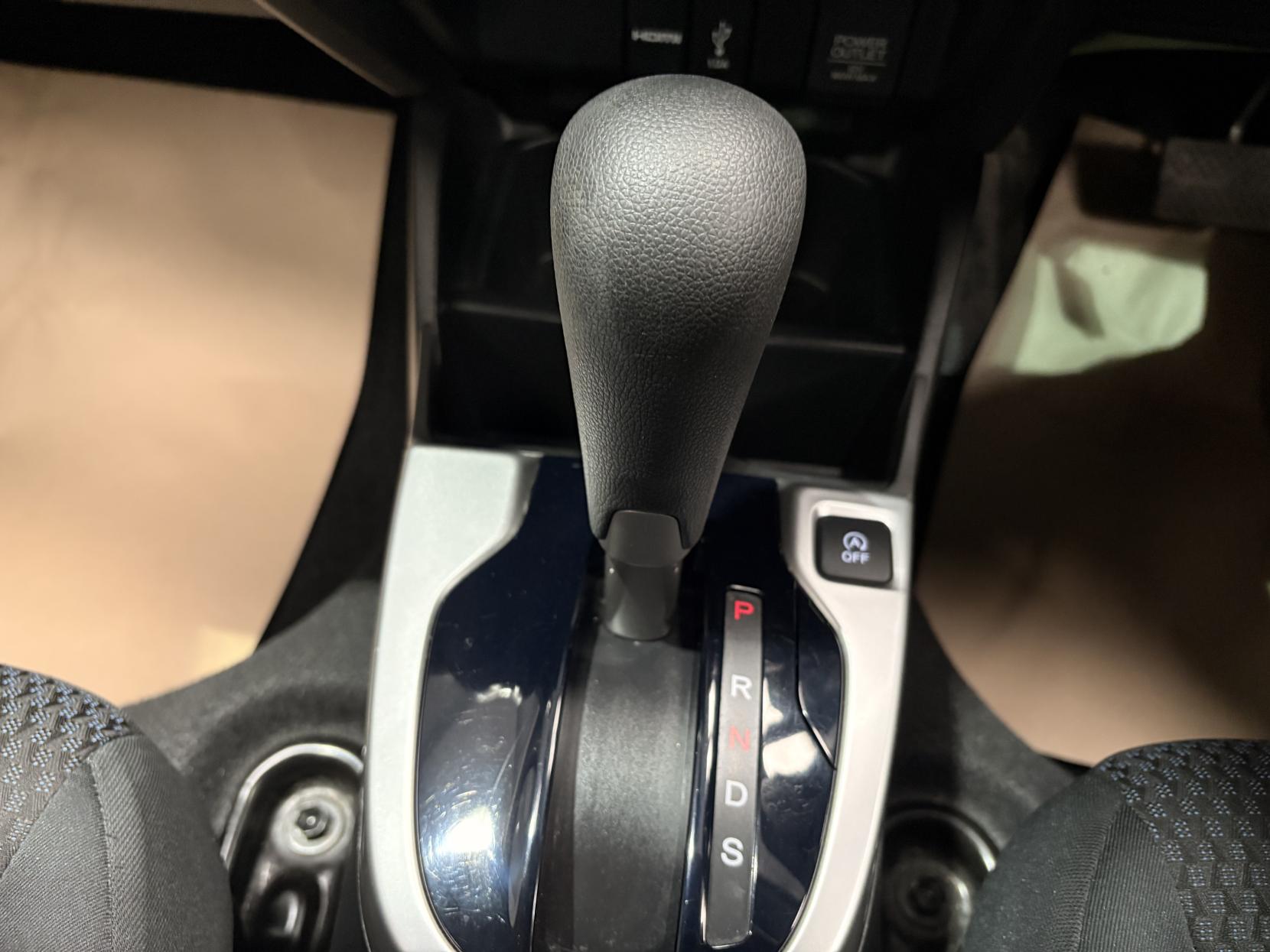 Vehicle Image 23