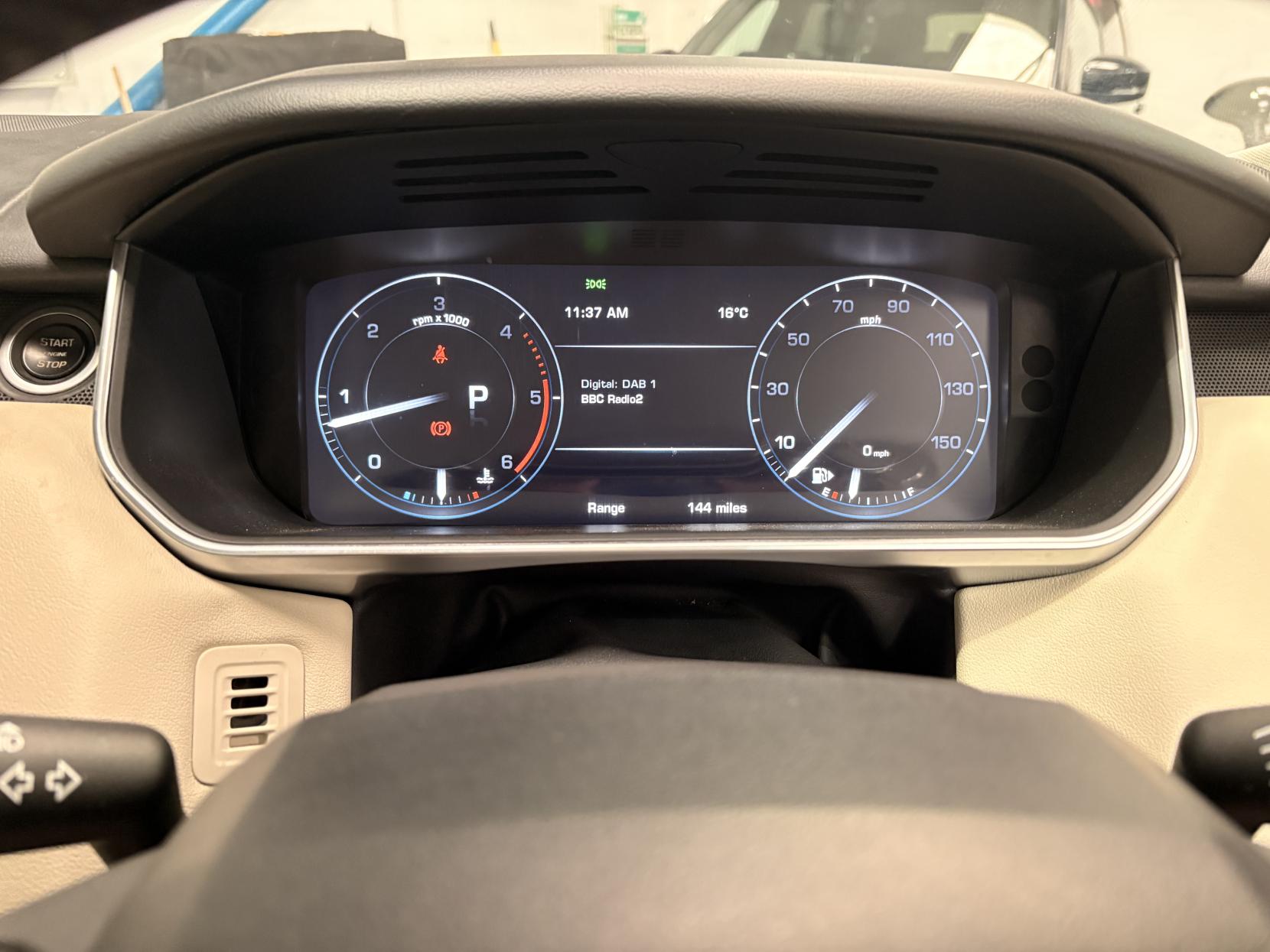 Vehicle Image 17