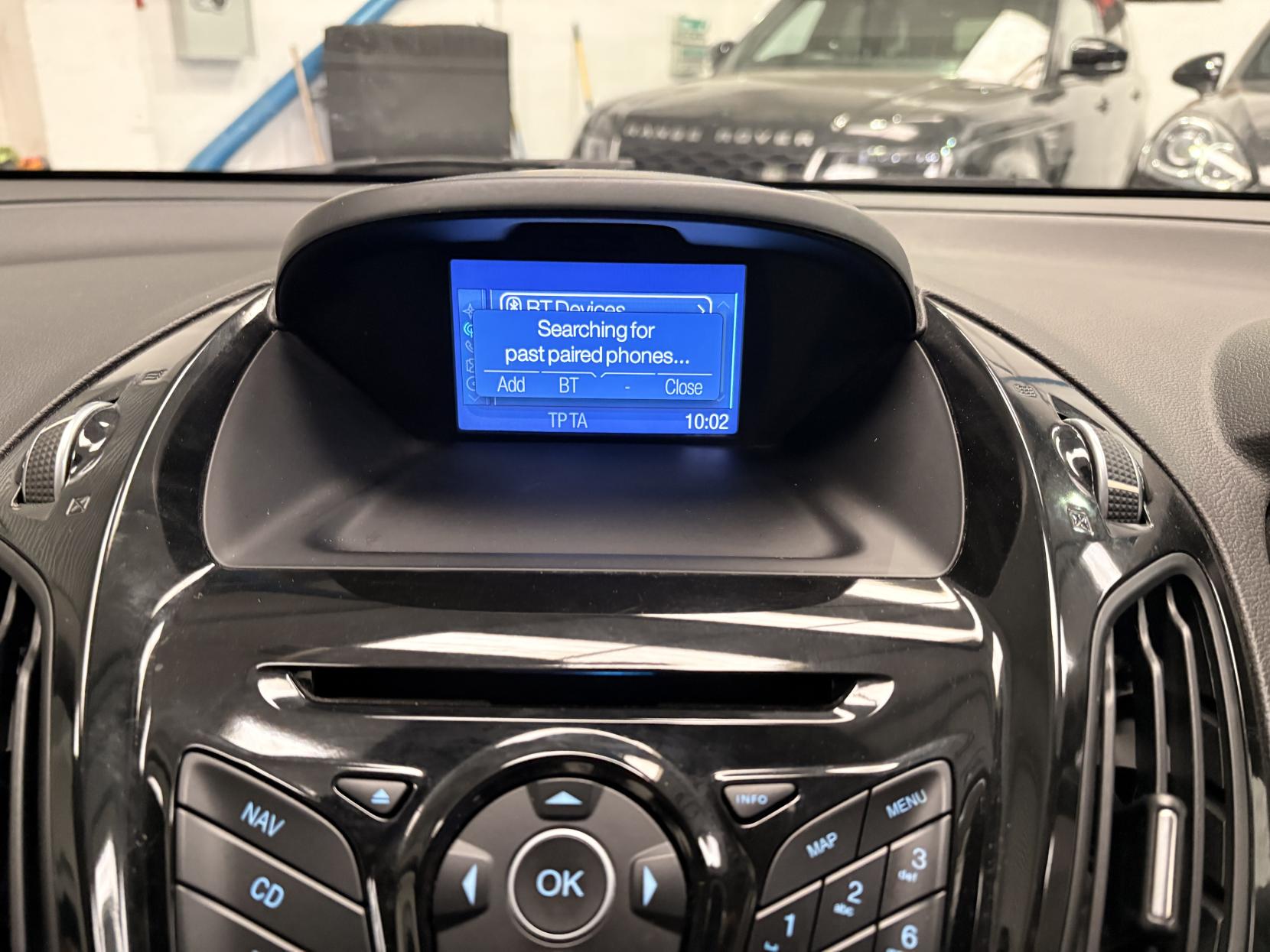 Vehicle Image 16