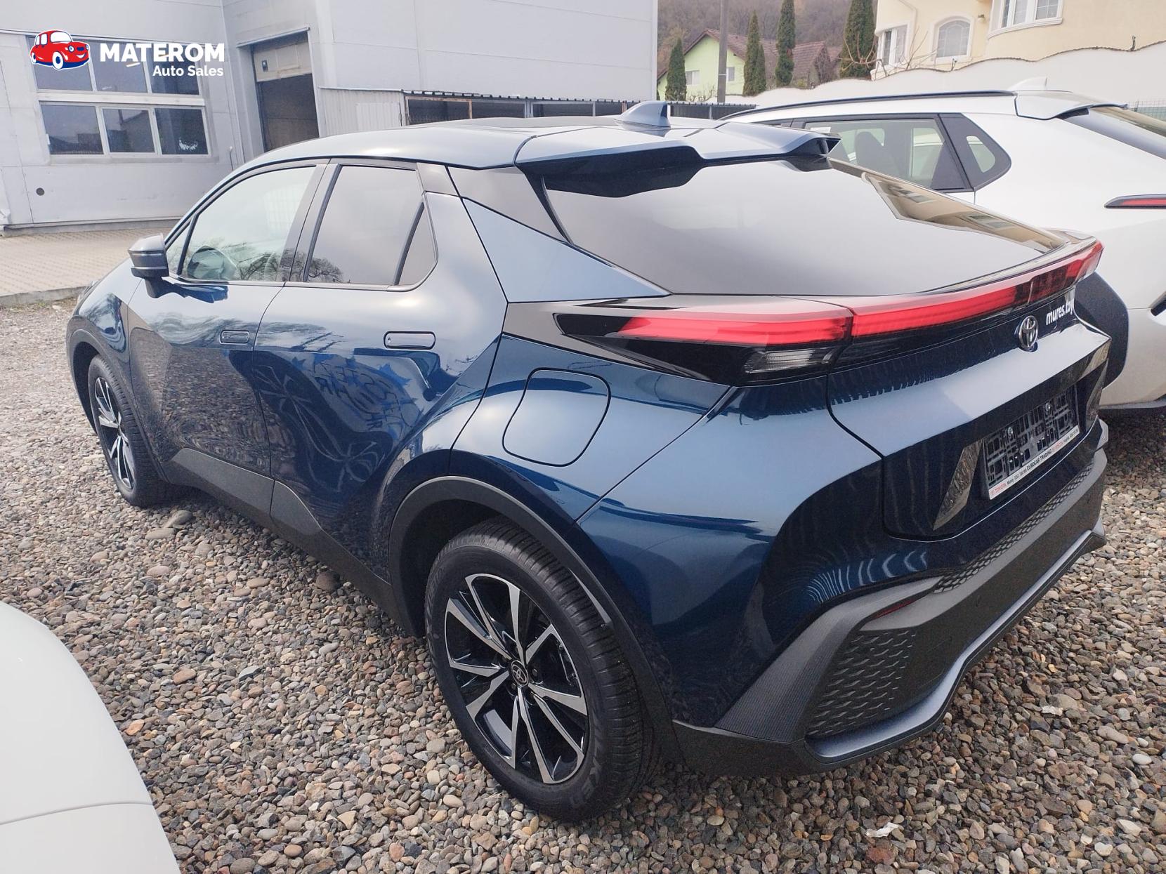 Toyota C-HR 2.0   197 hp New C-hr 2.0 full hybrid 