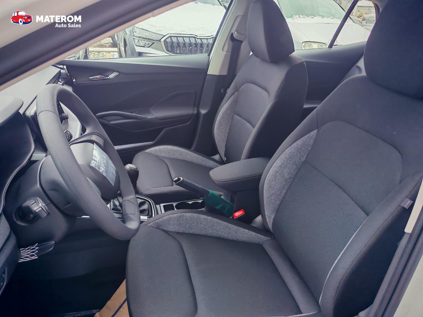 Skoda Fabia 1.0 Essence Fabia IV