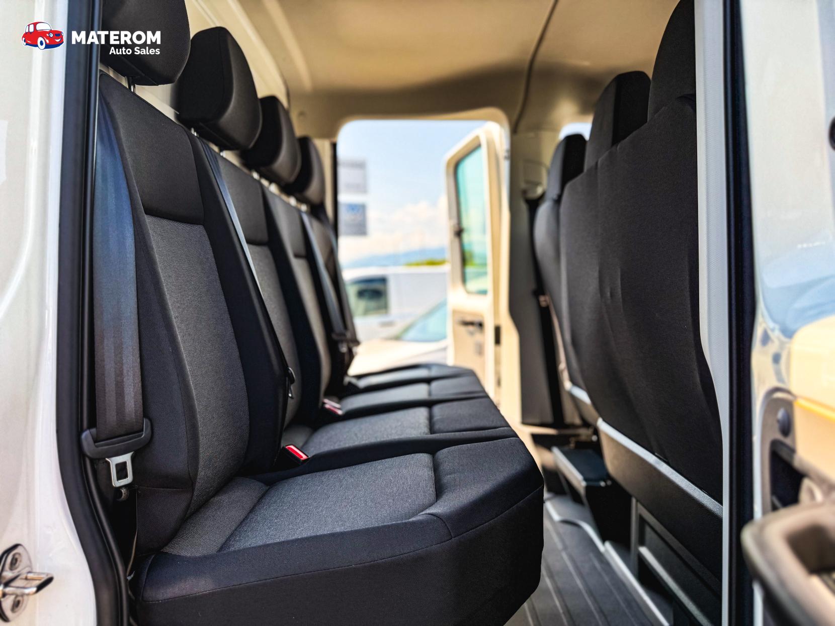 Volkswagen Crafter 2.0 Cabina Dubla 2.0 TDI 163 CP