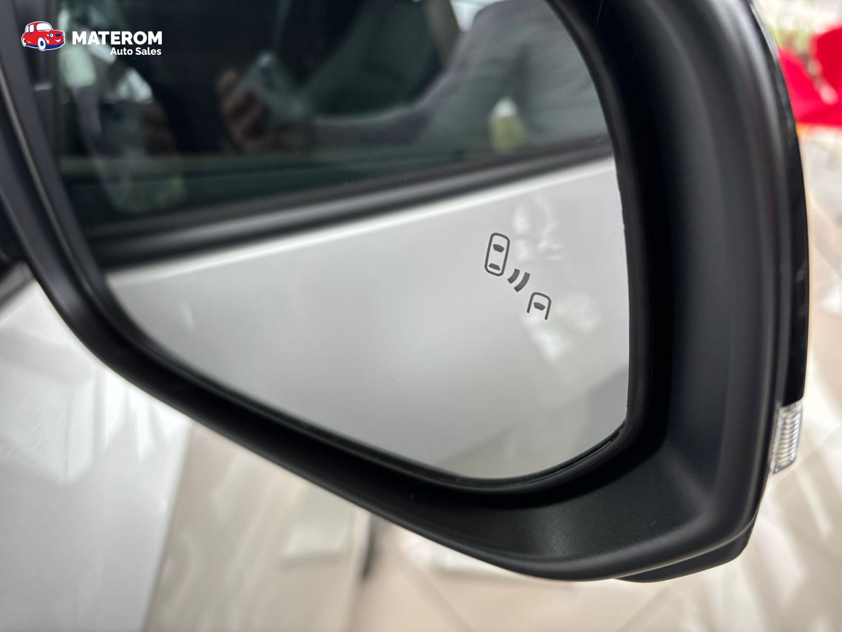 Toyota bB BZ4X LUXURY SOLAR EDITION