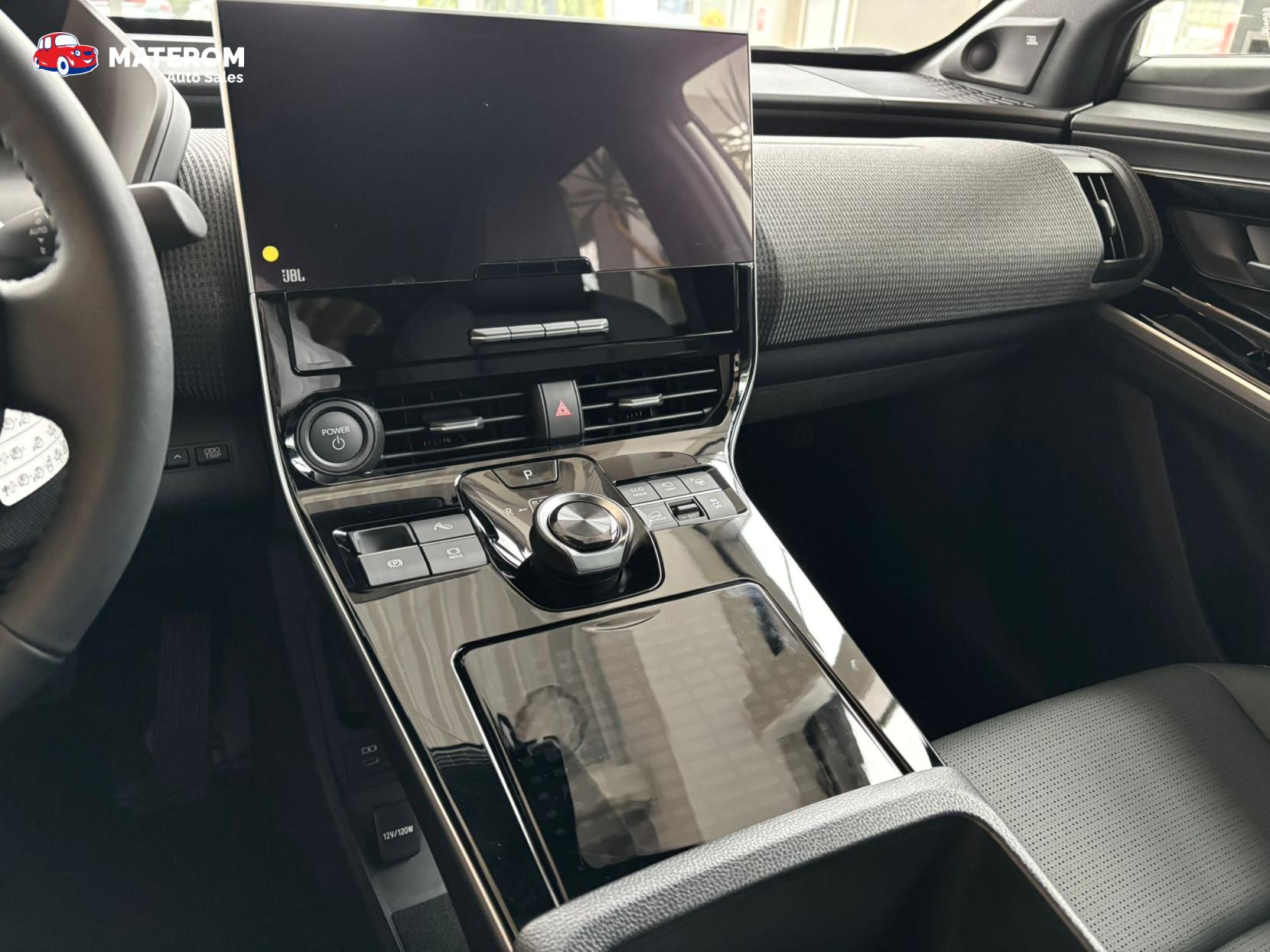 Toyota bB BZ4X LUXURY SOLAR EDITION