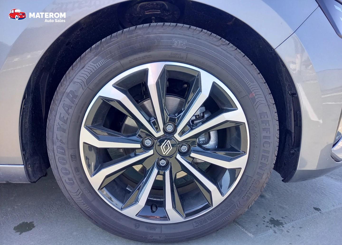 Renault Clio 999 Techno