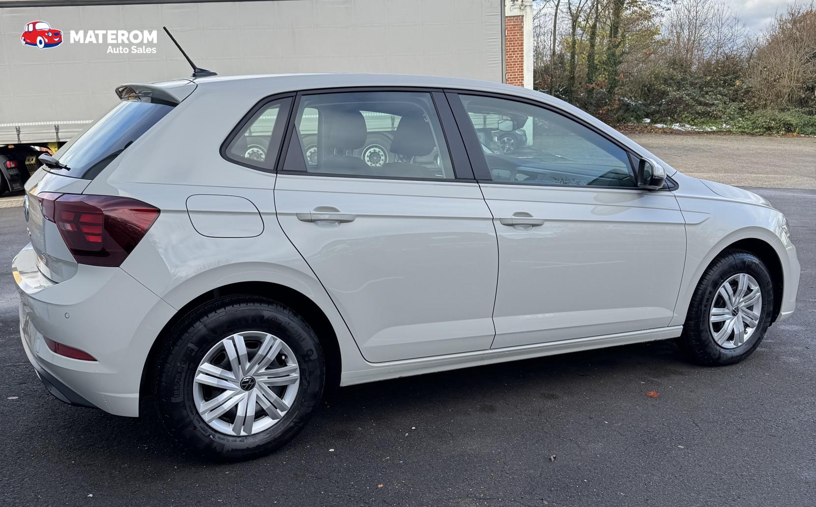 Volkswagen Polo 1.0 Polo VI (facelift 2021)