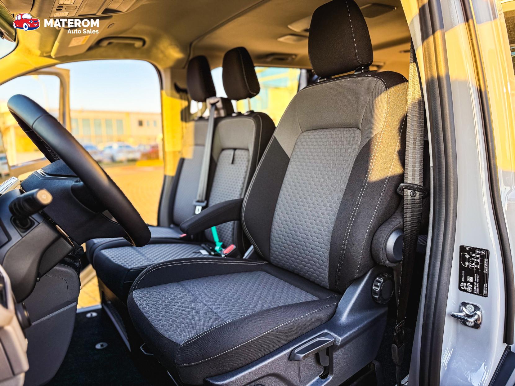 Volkswagen Caravelle, Transporter 2.0 Life LR 2.0 TDI 9 locuri