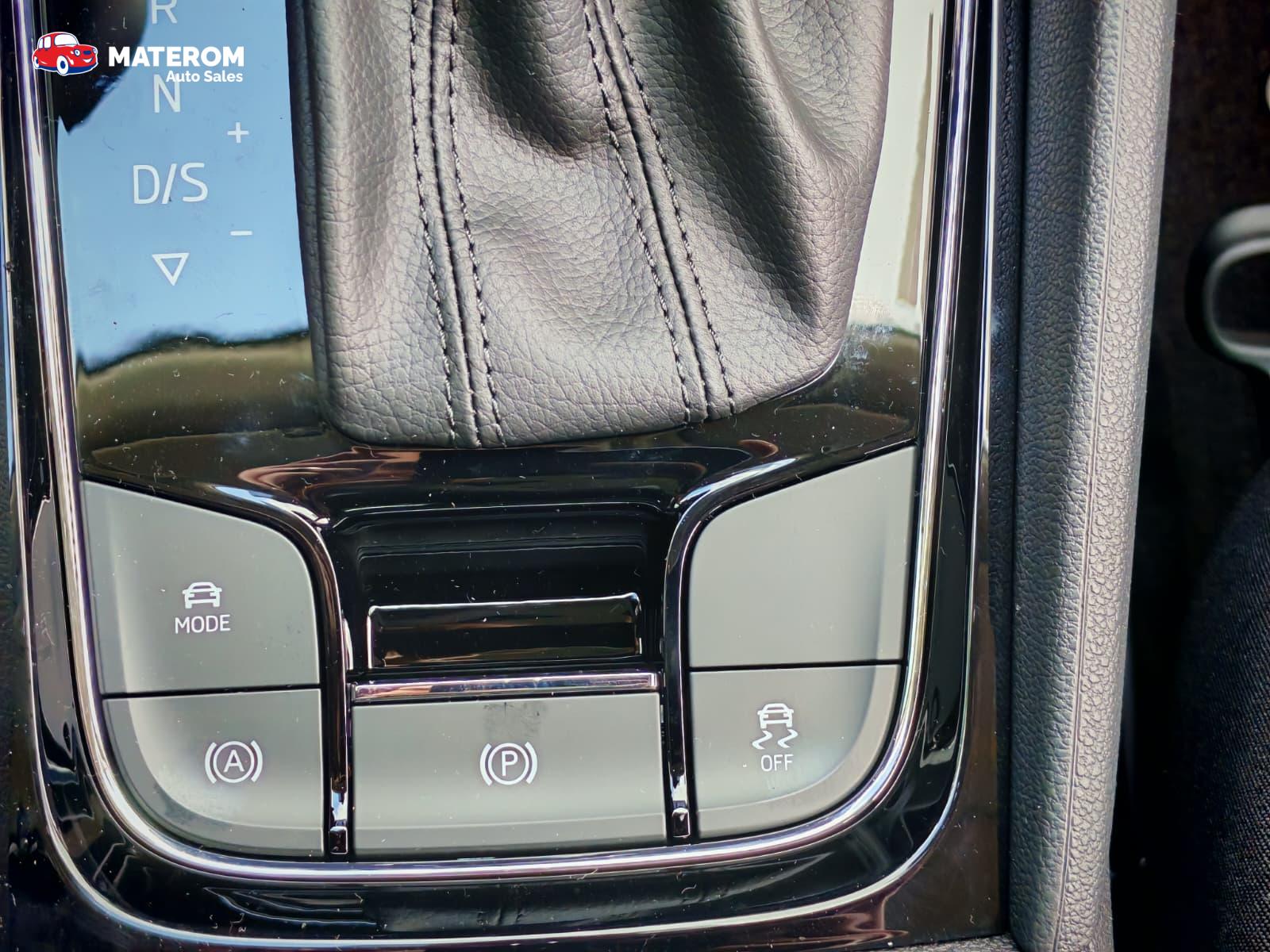 Skoda Karoq 1.5 Selection Karoq (facelift 2021)