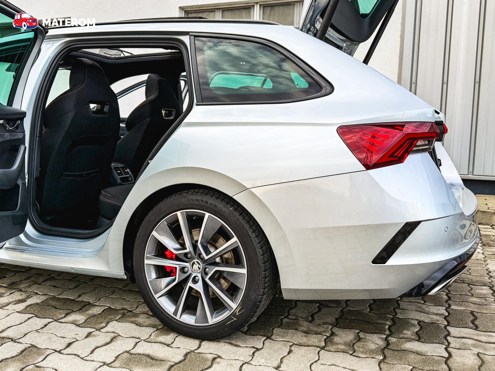 Skoda Octavia 2.0 TSI DSG Octavia IV Combi RS