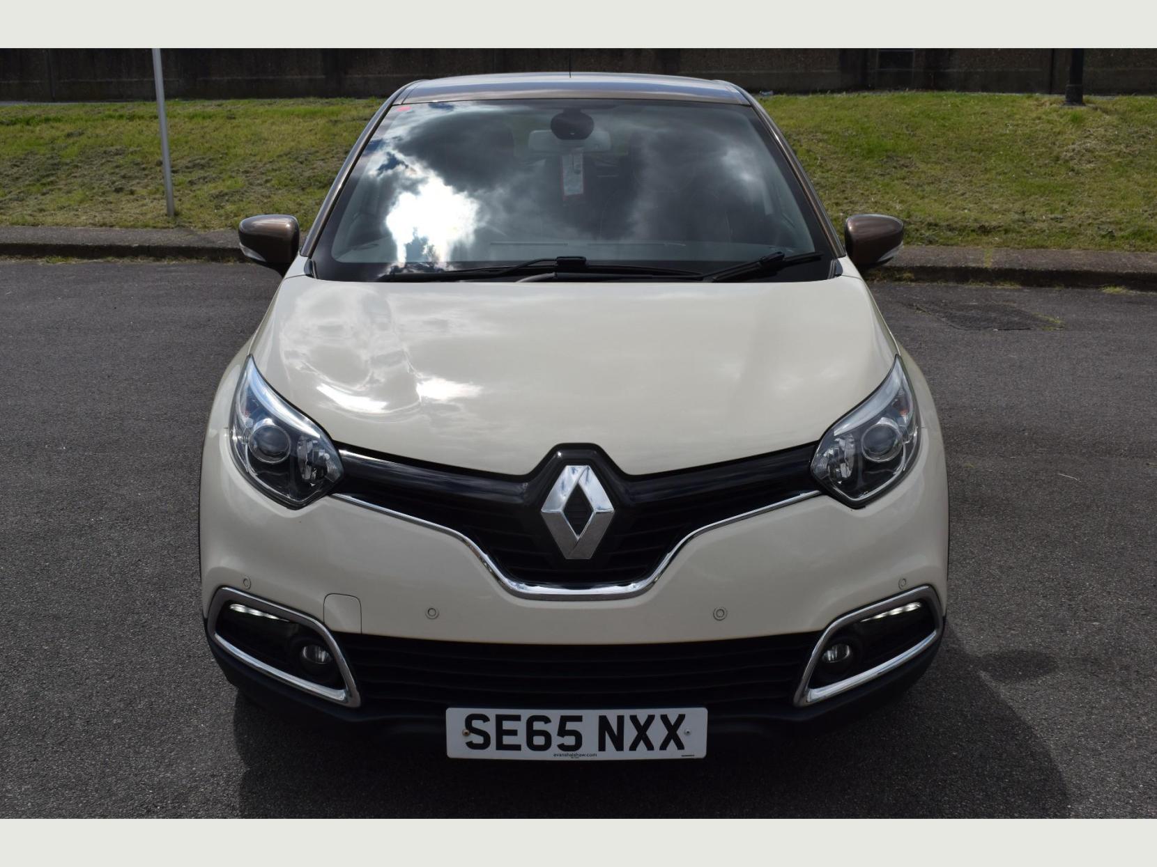 Renault Captur ICONIC NAV DCI