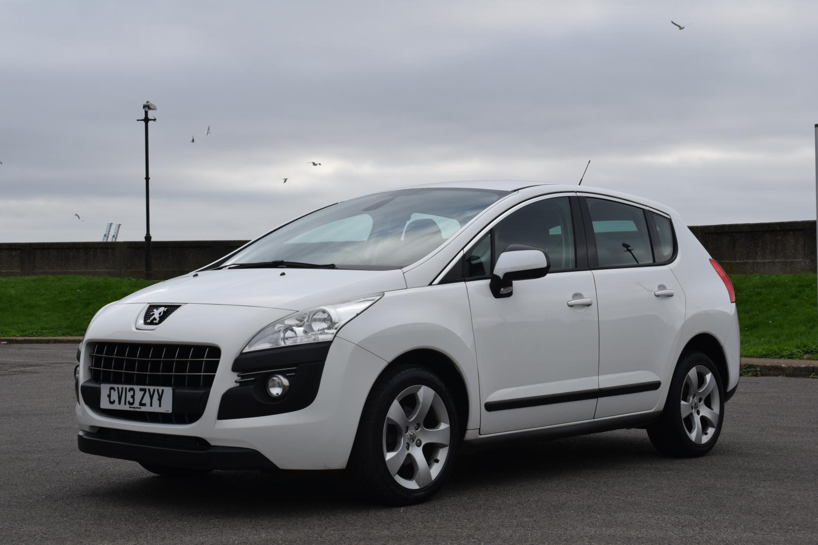 Peugeot 3008 1.6 HDi Active SUV 5dr Diesel Manual Euro 5 (115 ps)