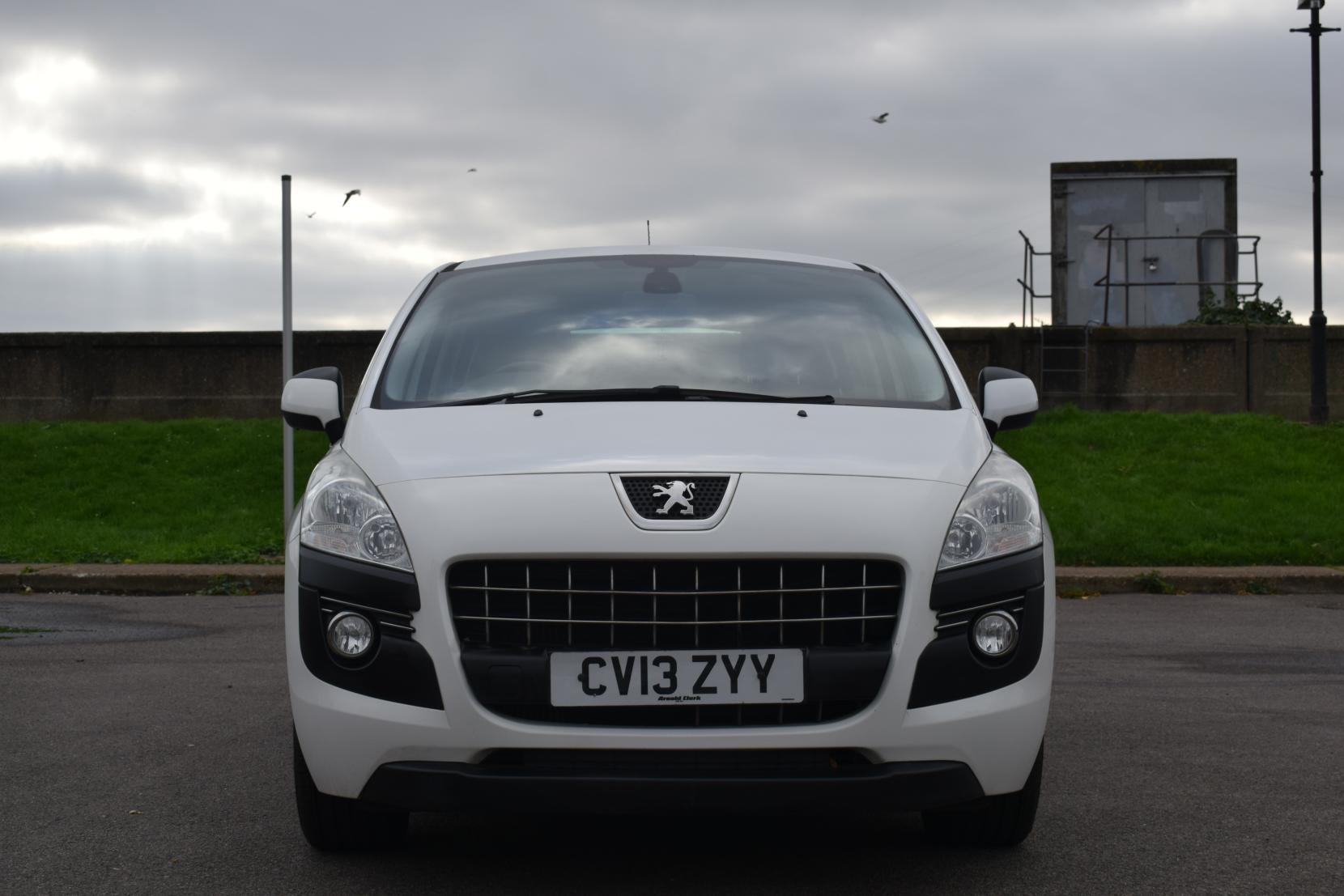 Peugeot 3008 1.6 HDi Active SUV 5dr Diesel Manual Euro 5 (115 ps)