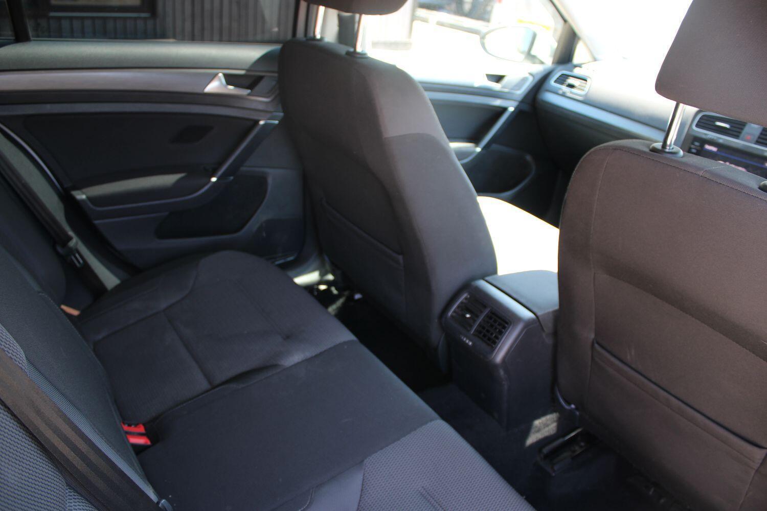 Volkswagen Golf 1.5 TSI EVO SE Nav