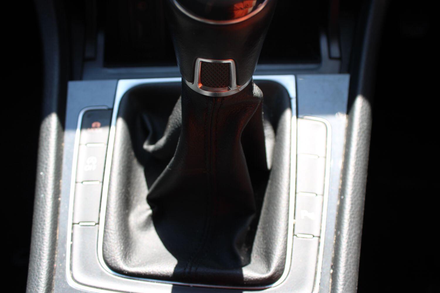 Volkswagen Golf 1.5 TSI EVO SE Nav