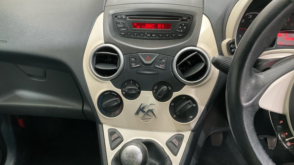 Ford Ka 1.2 Zetec Hatchback 3dr Petrol Manual Euro 5 (s/s) (69 ps)