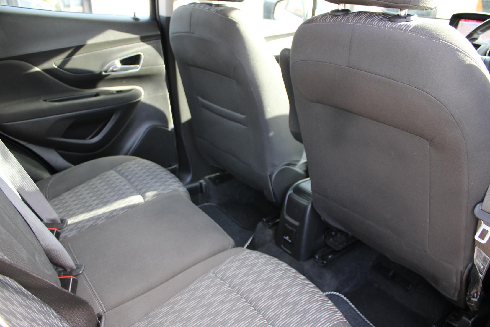 Vauxhall Mokka 1.4i Turbo Tech Line SUV 5dr Petrol Manual 2WD Euro 6 (s/s) (140 ps)