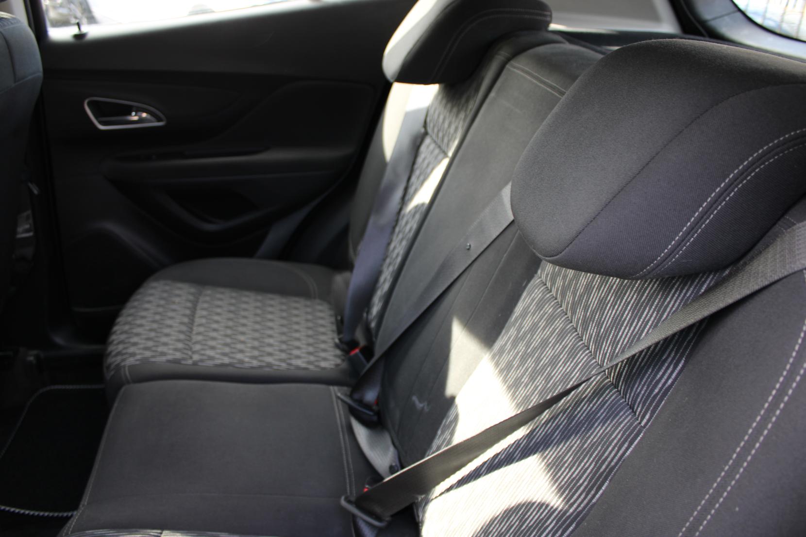 Vauxhall Mokka 1.4i Turbo Tech Line SUV 5dr Petrol Manual 2WD Euro 6 (s/s) (140 ps)