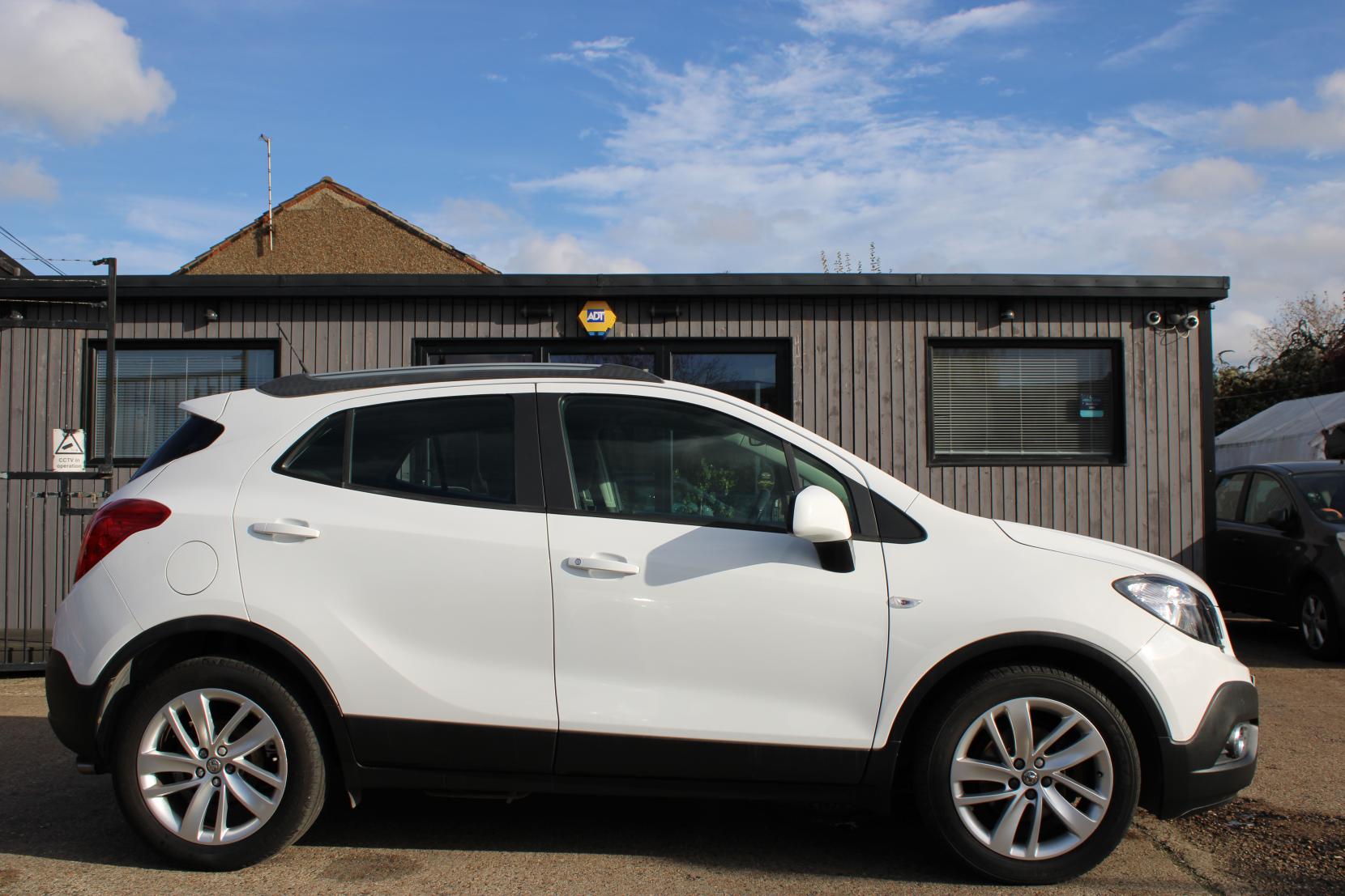 Vauxhall Mokka 1.4i Turbo Tech Line SUV 5dr Petrol Manual 2WD Euro 6 (s/s) (140 ps)