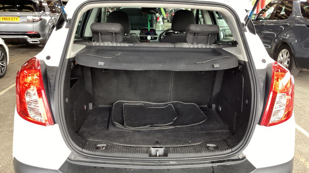 Vauxhall Mokka 1.4i Turbo Tech Line SUV 5dr Petrol Manual 2WD Euro 6 (s/s) (140 ps)