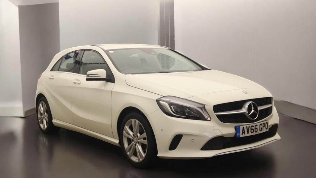 Mercedes-Benz A Class 1.6 A180 Sport (Premium) Hatchback 5dr Petrol 7G-DCT Euro 6 (s/s) (122 ps)