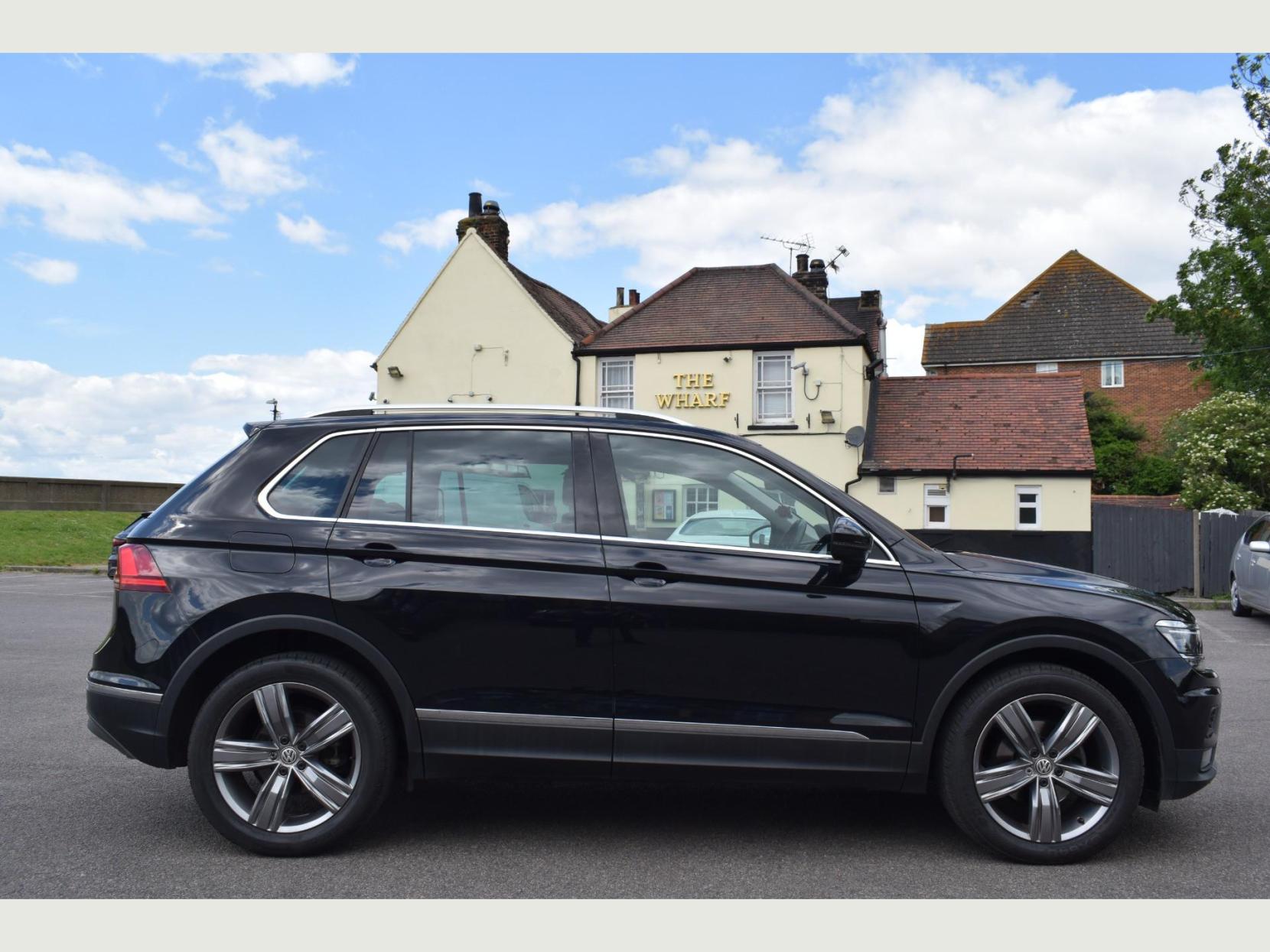 Volkswagen Tiguan SEL TDI