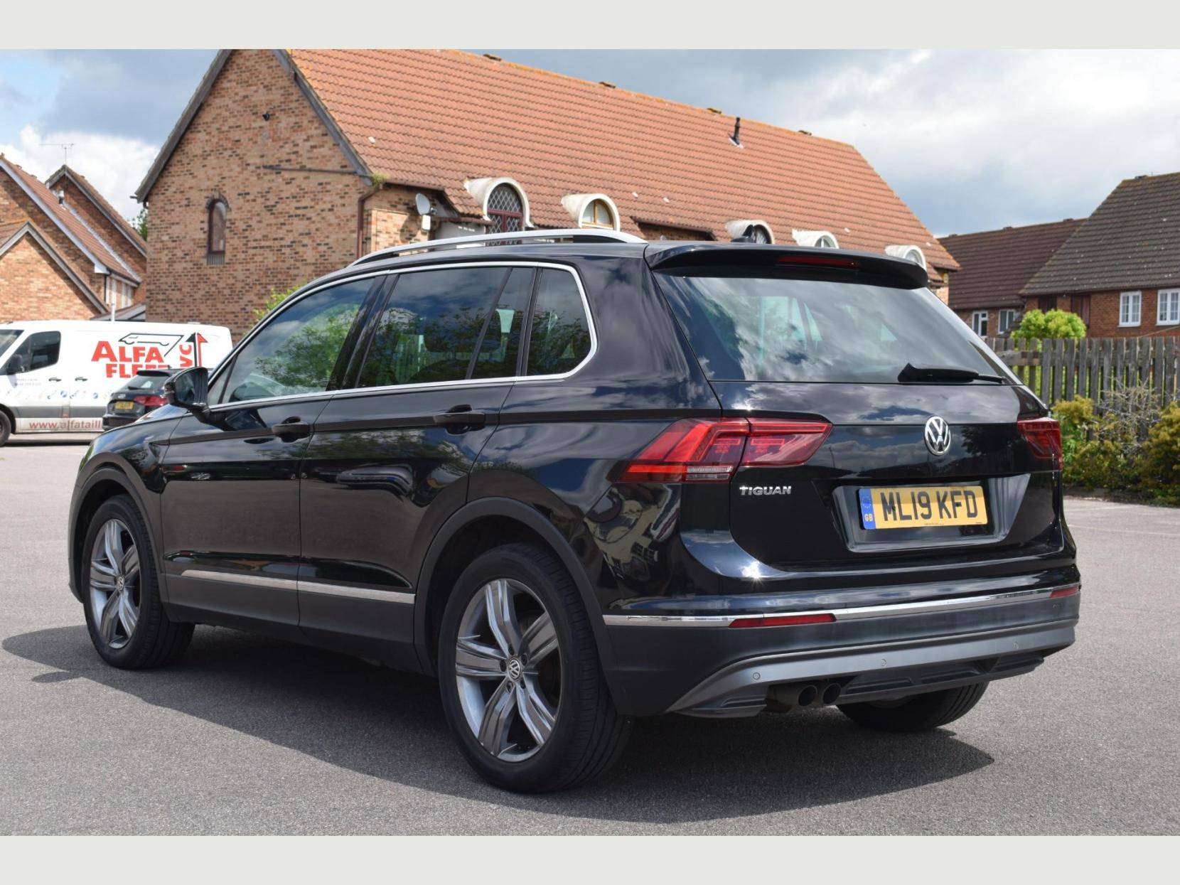 Volkswagen Tiguan SEL TDI