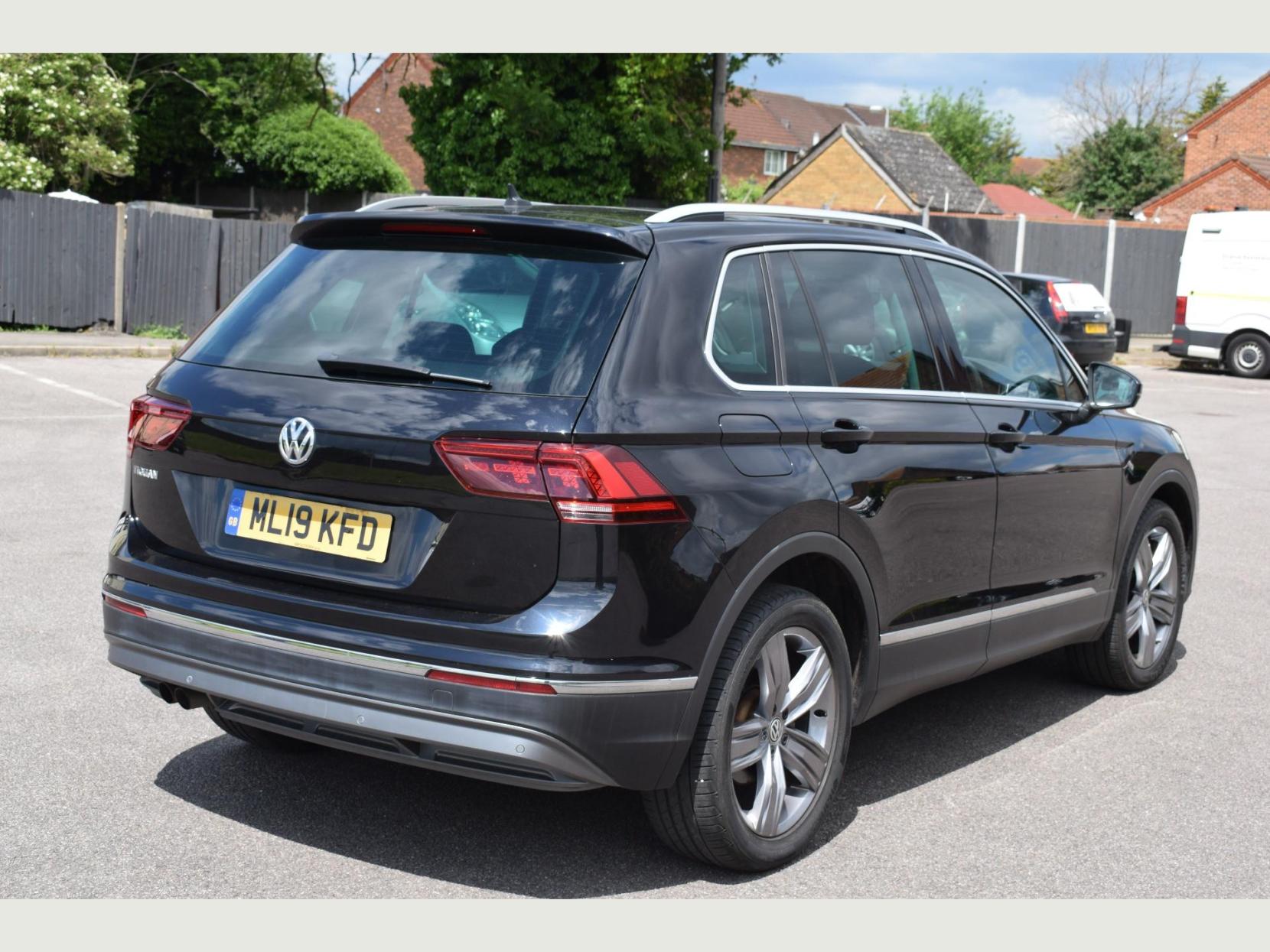 Volkswagen Tiguan SEL TDI