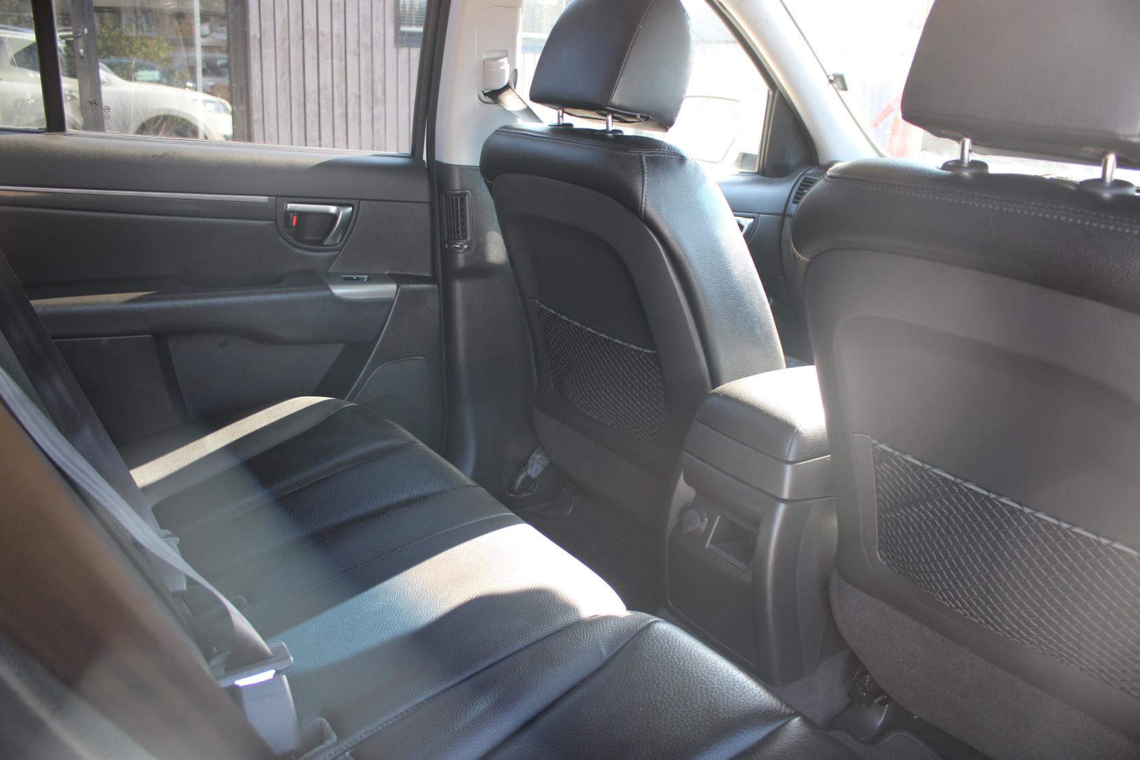 Hyundai Santa Fe 2.2 CRDi Premium SUV 5dr Diesel Auto 4WD Euro 5 (5 seat) (194 bhp)