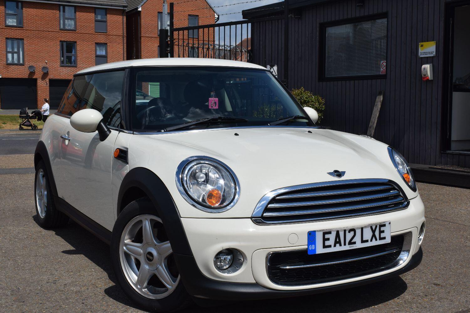 MINI Hatch 1.6 Cooper D Hatch