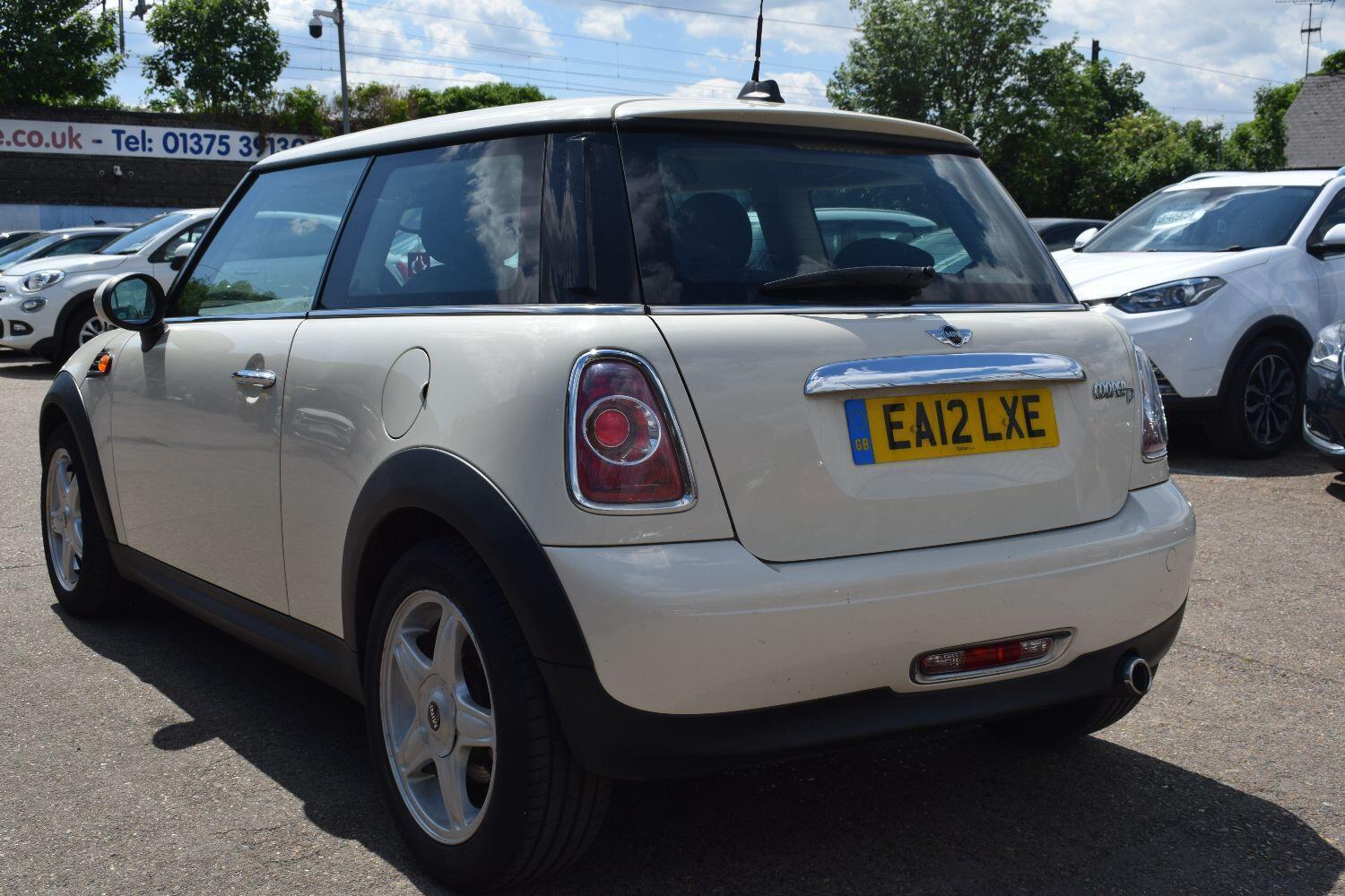 MINI Hatch 1.6 Cooper D Hatch