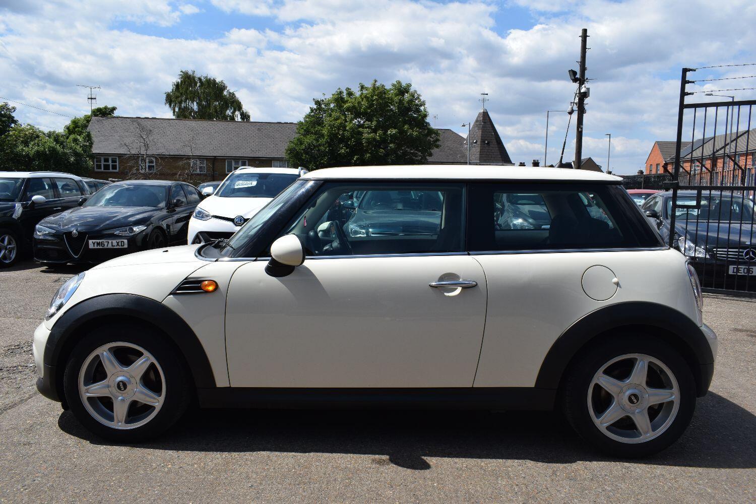 MINI Hatch 1.6 Cooper D Hatch