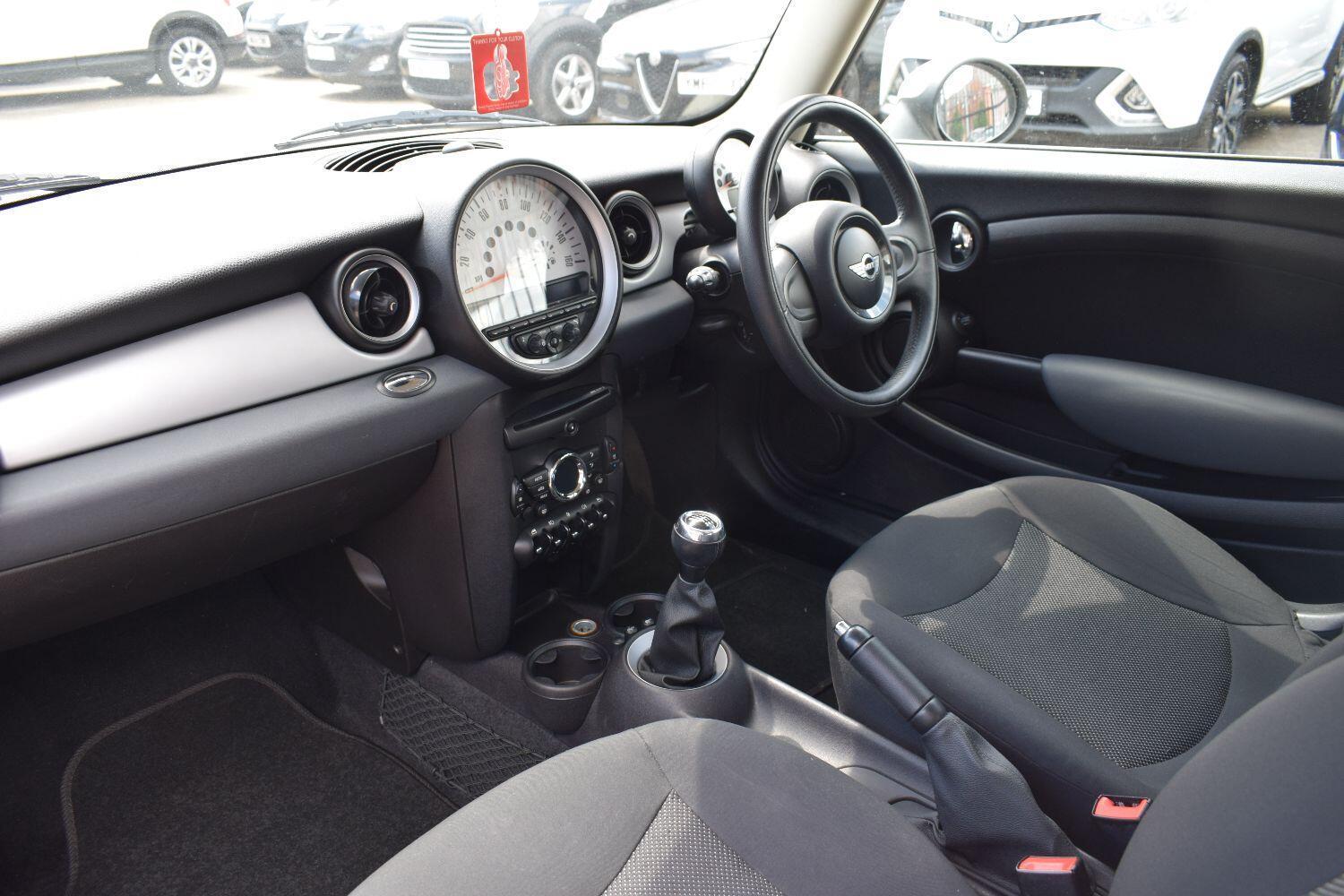 MINI Hatch 1.6 Cooper D Hatch